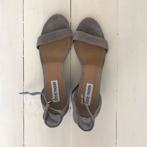 Steve Madden Irenee 2” Block Heels
